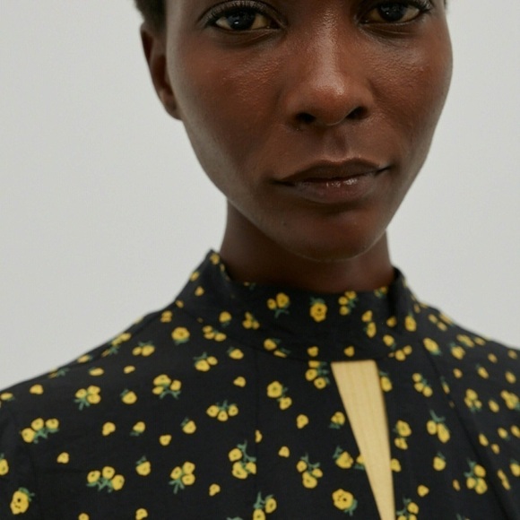 NWT EDITED Dalary maxi dress black and yellow pattern 🌻 - Picture 6 of 8